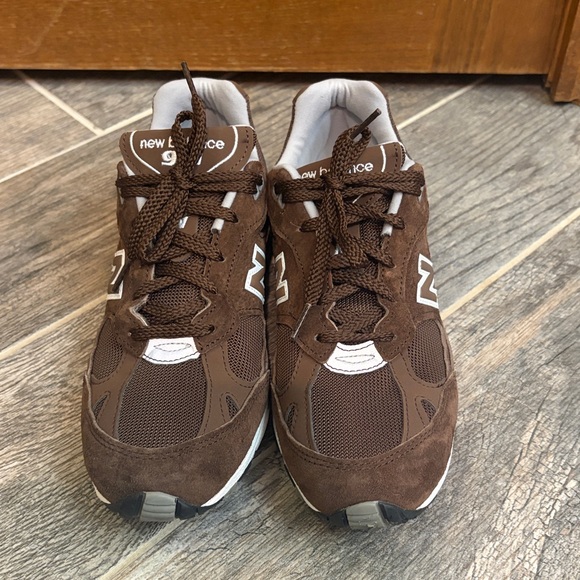 New Balance 991 Brown Sneakers size 7.5, W991BGW Made In England - Picture 2 of 14